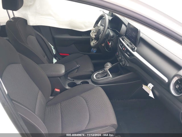 3KPF24AD8NE497732 KIA FORTE FE