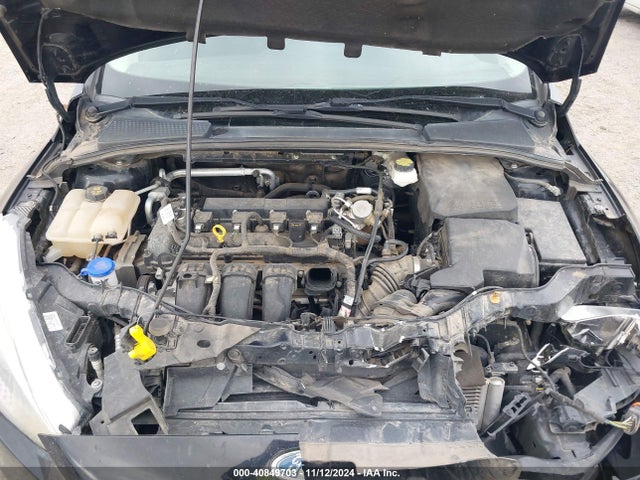 1FADP3E26HL329018 Ford FOCUS S