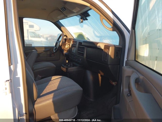 Chevrolet Express 3500 Lt 2015 1GBZG1FF1F1279308 Image 5