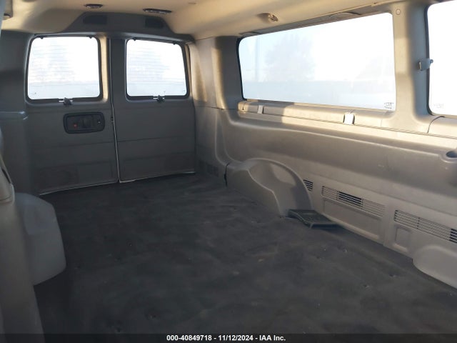 Chevrolet Express 3500 Lt 2015 1GBZG1FF1F1279308 Image 8