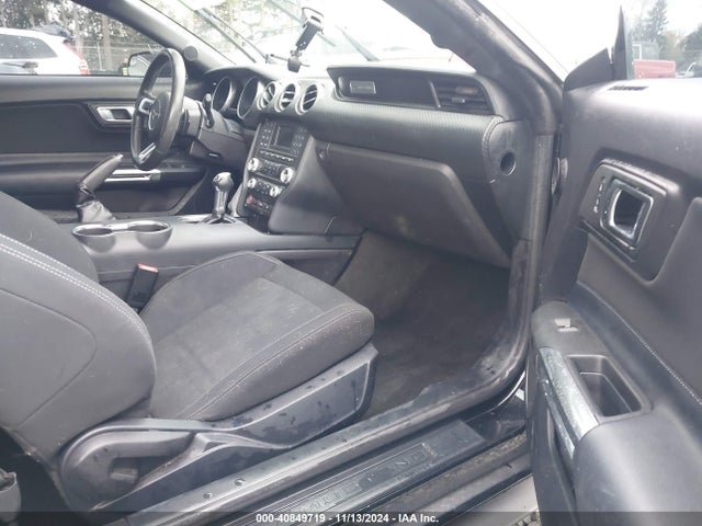 Ford Mustang Ecoboost 2018 1FA6P8TH5J5145163 Image 5