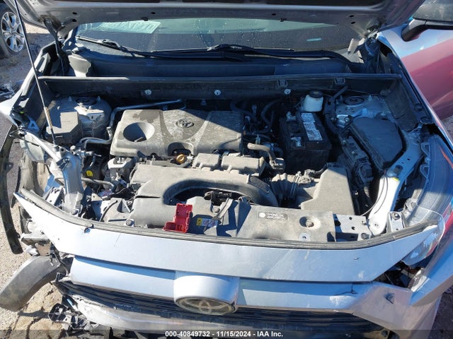 2T3H1RFV9MC136363 Toyota RAV4 LE