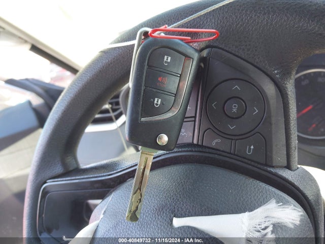 2T3H1RFV9MC136363 Toyota RAV4 LE