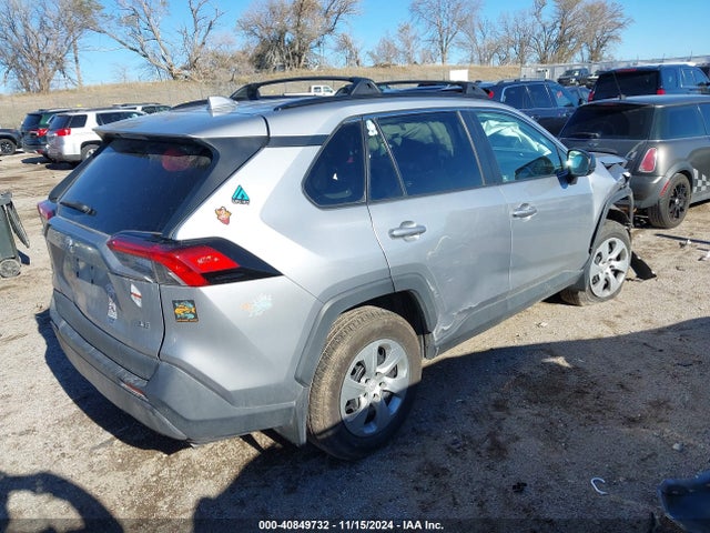 2T3H1RFV9MC136363 Toyota RAV4 LE