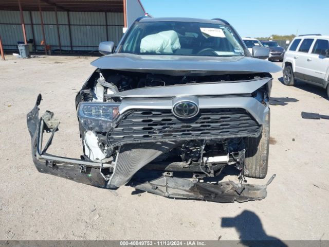 2T3C1RFV3LW070271 Toyota Rav4 Xle Premium