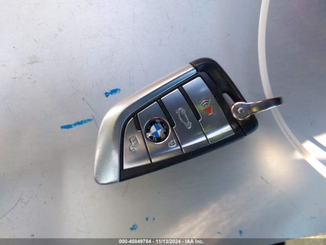 WBAJA9C59JB250613 BMW 530e Iperformance