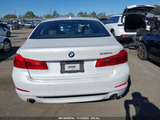 WBAJA9C59JB250613 BMW 530e Iperformance