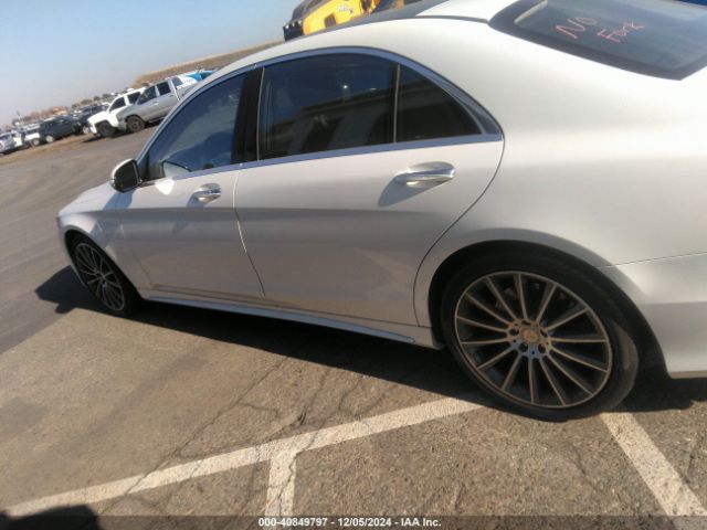 WDDUG8CB0FA144617 Mercedes-Benz S 550