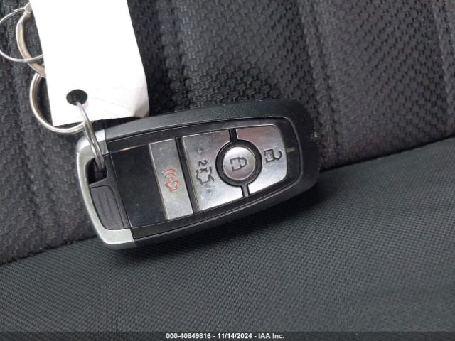 3FA6P0H72JR175154 Ford FUSION SE
