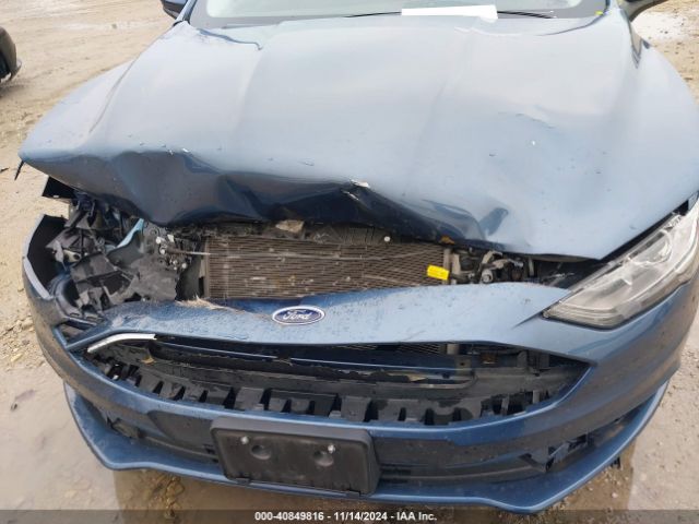 3FA6P0H72JR175154 Ford FUSION SE