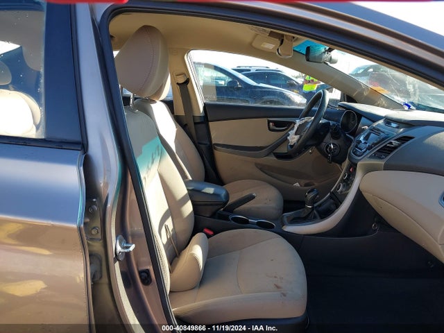 Hyundai ELANTRA SE 2016 5NPDH4AE4GH675228 Image 5