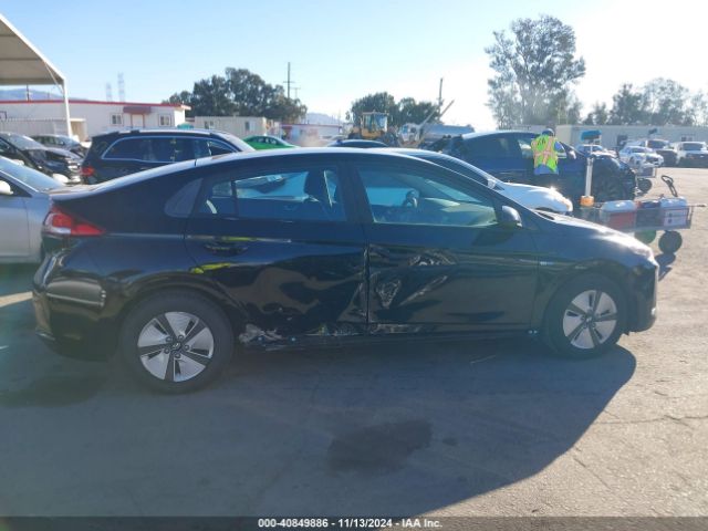 KMHC65LC3HU030544 Hyundai Ioniq Hybrid Blue