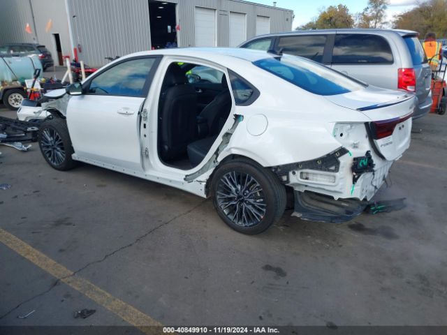 3KPF54AD6RE717706 KIA Forte Gt-line