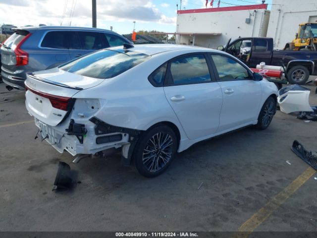 3KPF54AD6RE717706 KIA Forte Gt-line