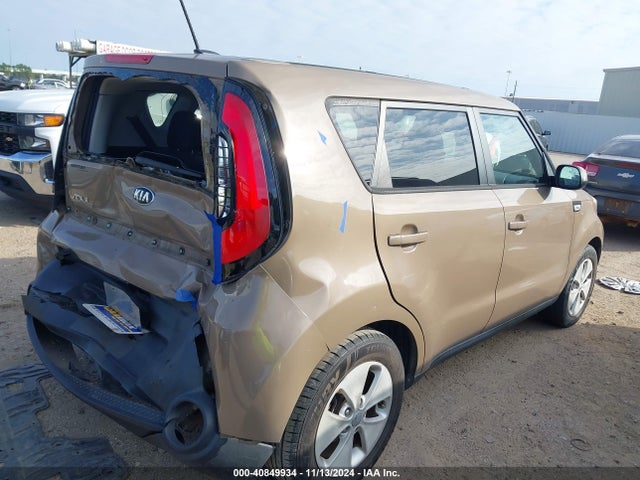 KIA Soul 2016 KNDJN2A26G7248272 Image 4