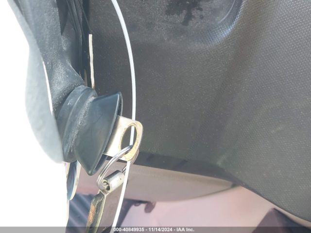 1FBSS3BL9EDA47592 Ford E-350 Super Duty Xlt