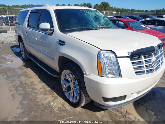 2008 CADILLAC ESCALADE ESV 1GYFK66888R272365 Photo 0