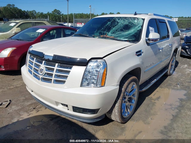 2008 CADILLAC ESCALADE ESV 1GYFK66888R272365 Photo 1