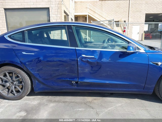 5YJ3E1EA2JF125025 Tesla Model 3 Long Range/mid Range