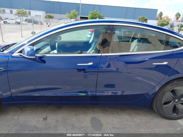 5YJ3E1EA2JF125025 Tesla Model 3 Long Range/mid Range