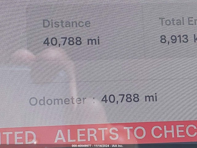 5YJ3E1EA2JF125025 Tesla Model 3 Long Range/mid Range