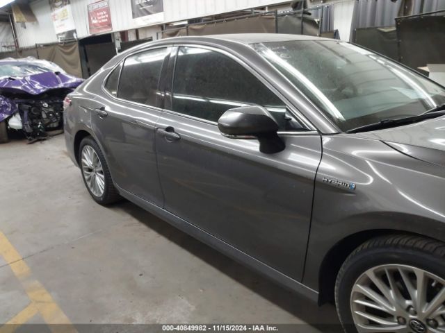 4T1B21HK3KU010298 Toyota Camry Hybrid Xle