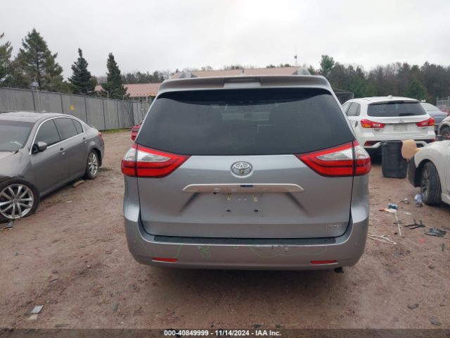 5TDYK3DC4GS749555 Toyota Sienna Limited 7 Passenger
