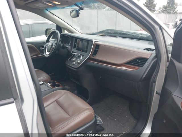 5TDYK3DC4GS749555 Toyota Sienna Limited 7 Passenger