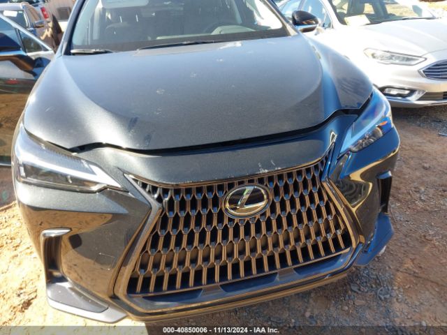 2T2ADCAZ4NC002558 Lexus NX 250