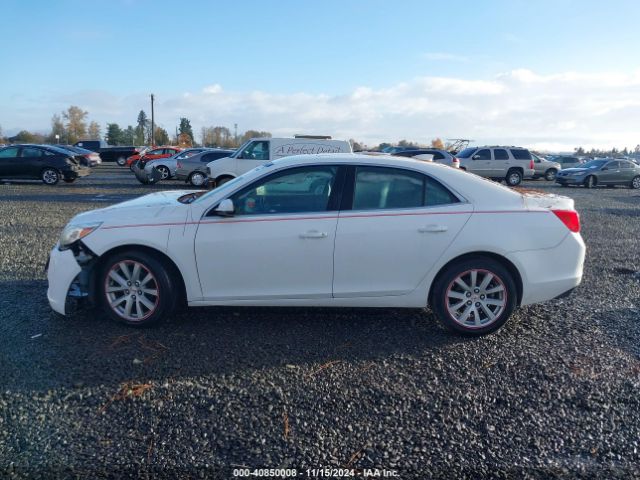 1G11D5SL8FU115307 Chevrolet MALIBU 2LT