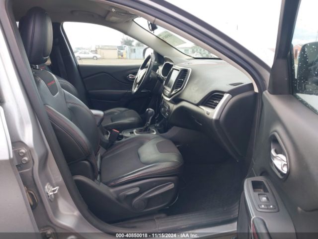 1C4PJMBB2FW635695 Jeep Cherokee Trailhawk