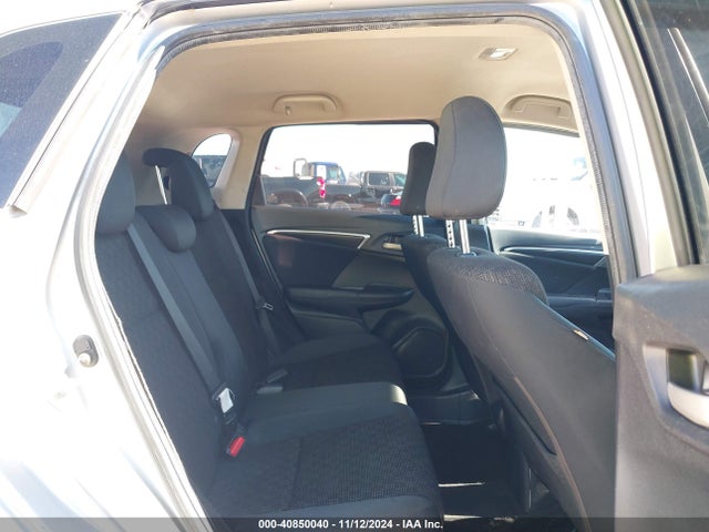 Honda FIT LX 2017 JHMGK5H50HS023945 Image 8