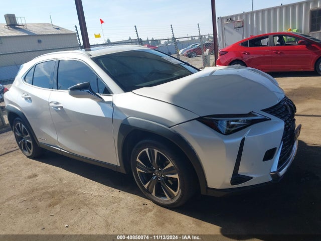 JTHP9JBH8L2027189 Lexus UX 250H
