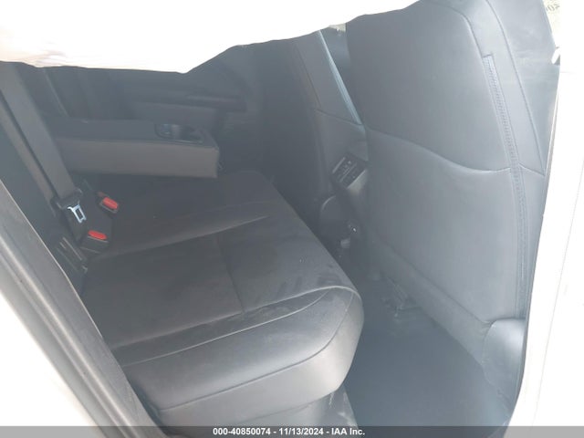 JTHP9JBH8L2027189 Lexus UX 250H