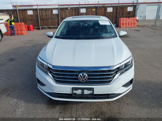 1VWSA7A33NC009575 Volkswagen Passat 2.0t Se