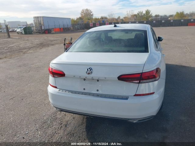 1VWSA7A33NC009575 Volkswagen Passat 2.0t Se