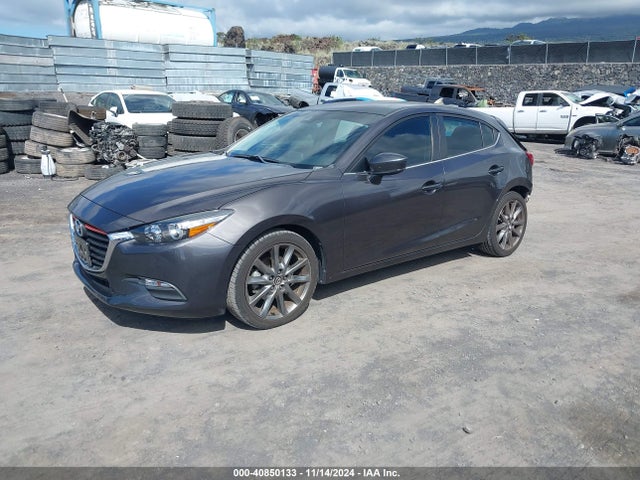 3MZBN1L38JM197856 Mazda Mazda3 Touring