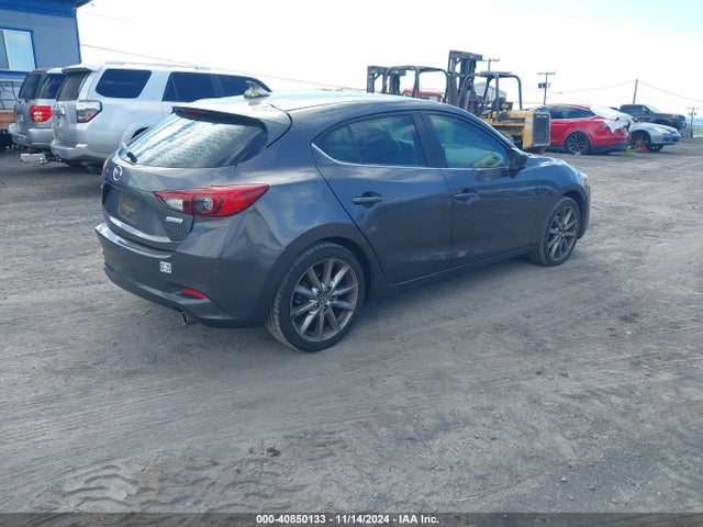 3MZBN1L38JM197856 Mazda Mazda3 Touring