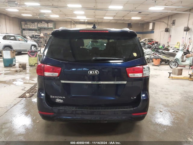 KIA SEDONA LX 2018 KNDMB5C13J6402509 Image 16