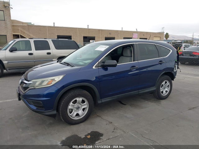 Honda CR-V LX 2015 3CZRM3H38FG706644 Image 2