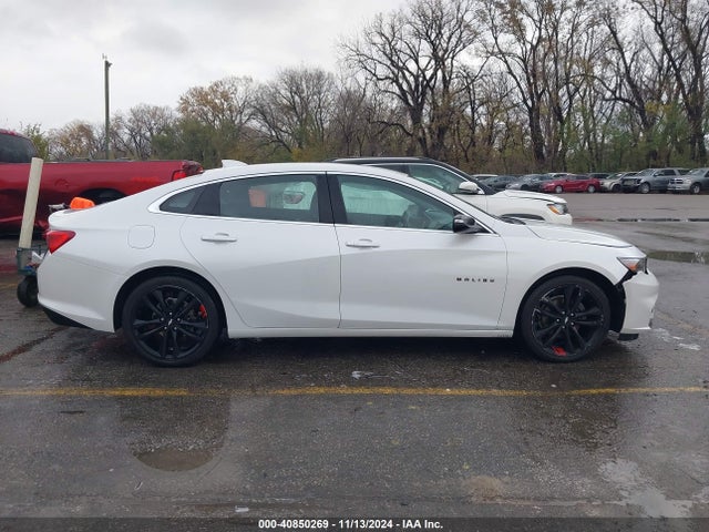 1G1ZD5ST3JF260402 Chevrolet MALIBU LT