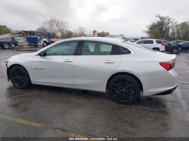 1G1ZD5ST3JF260402 Chevrolet MALIBU LT