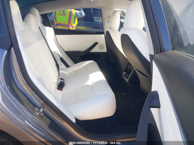 2024 TESLA MODEL 3 5YJ3E1EA1RF863345 Photo 7