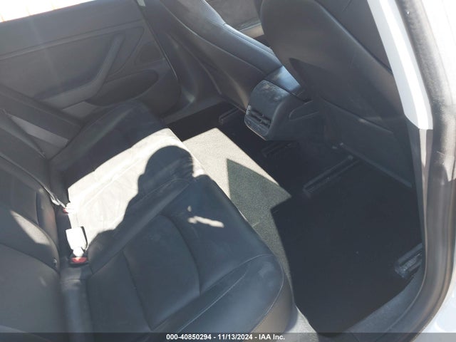 2018 TESLA MODEL 3 5YJ3E1EA8JF108200 Photo 7