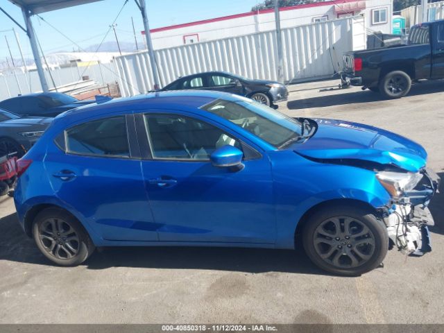 3MYDLBJV0LY702197 Toyota YARIS LE