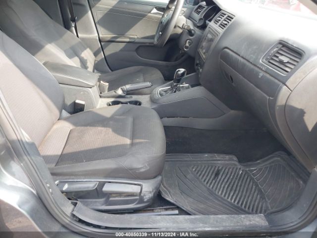 3VW2K7AJXFM350371 Volkswagen Jetta 2.0l S