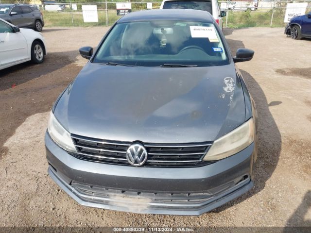 3VW2K7AJXFM350371 Volkswagen Jetta 2.0l S