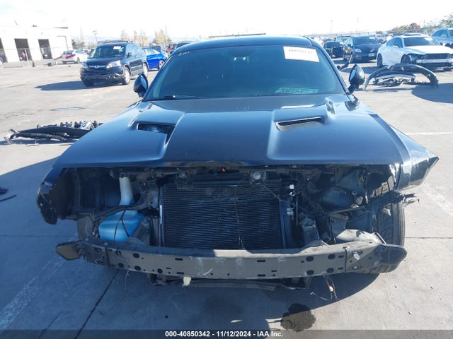 Dodge Challenger Sxt 2018 2C3CDZAG6JH245792 Image 6