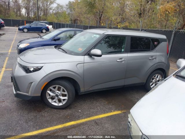 KNDJ23AU3P7883286 KIA SOUL LX