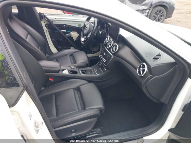 WDDSJ4GB8JN528707 Mercedes-Benz CLA 250 4MATIC